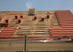 Biberschwanz auf Dachlattung